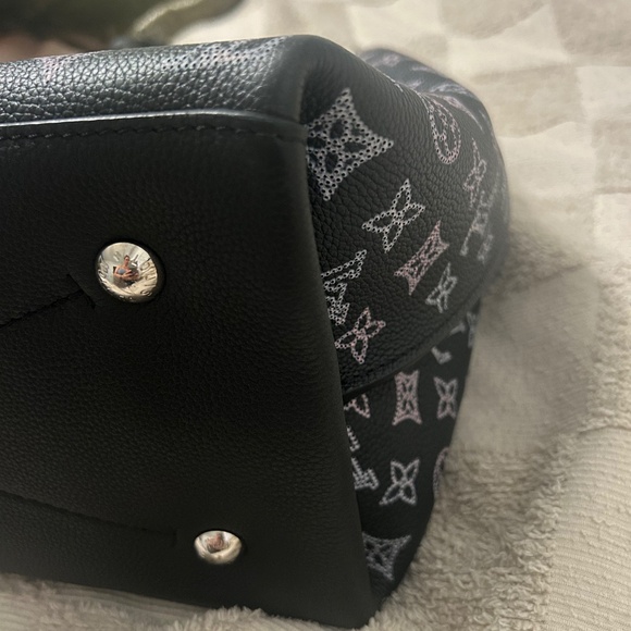 Louis Vuitton Carmel Mahina Hobo + Zippy Wallet + Bandeau – Rare Set - Picture 2 of 15